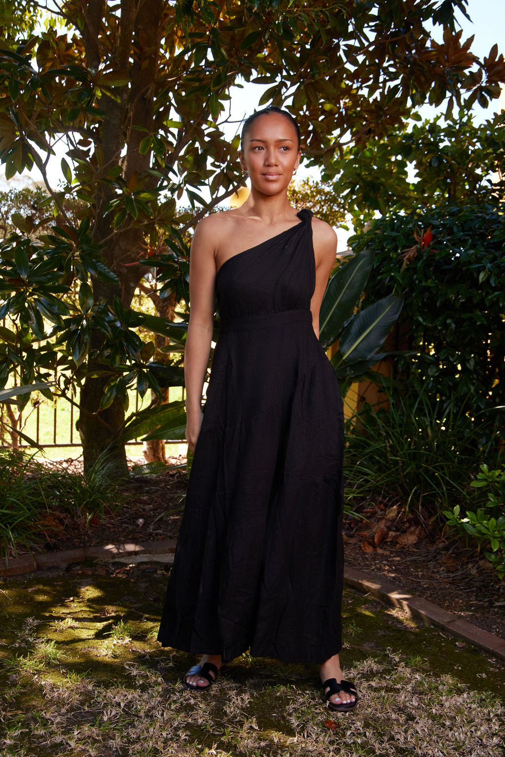 Aymna Off Shoulder Maxi Dress